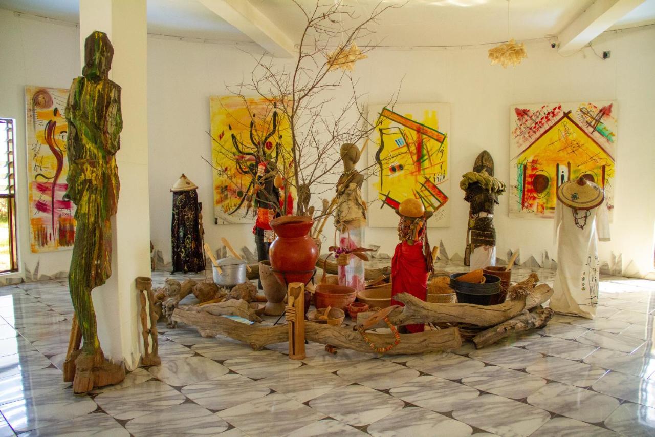 Mama Africa Art Residence & Art Center Gambia Tanji Eksteriør bilde